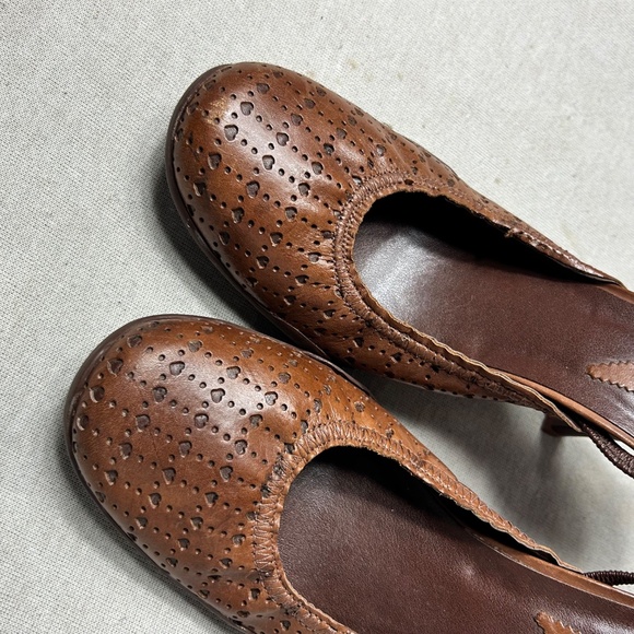 Schultz Women’s Size 8 Brown Leather Slingback Heels B - Picture 3 of 6